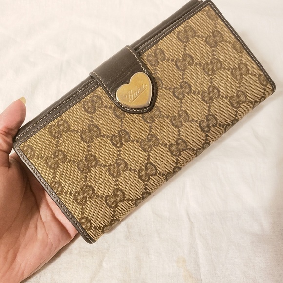 gucci heart wallet